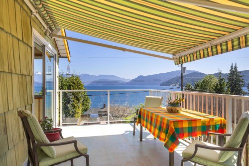 1077 Point Road, Gibsons, BC 