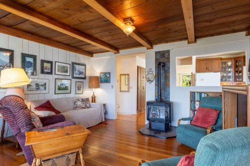 1077 Point Road, Gibsons, BC 