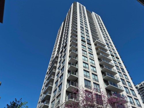 1703-2979 Glen Drive  Coquitlam, BC V3B 0B2