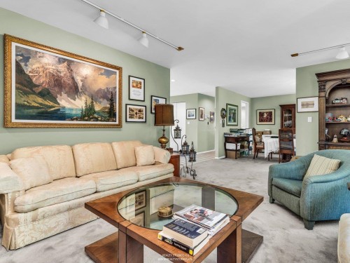 756 Rochester Avenue, Coquitlam, BC 