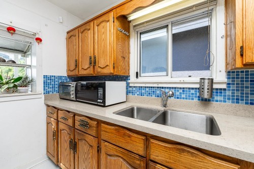 3553 Inverness Street, Vancouver, BC 