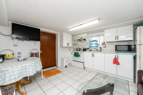 3553 Inverness Street, Vancouver, BC 