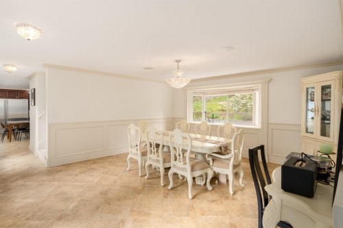 1393 Mathers Avenue, West Vancouver, BC 