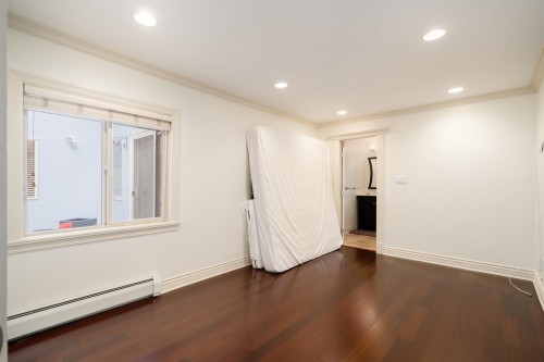 1393 Mathers Avenue, West Vancouver, BC 