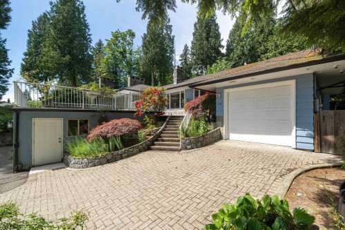 1393 Mathers Avenue, West Vancouver, BC 