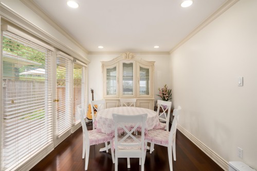 1393 Mathers Avenue, West Vancouver, BC 