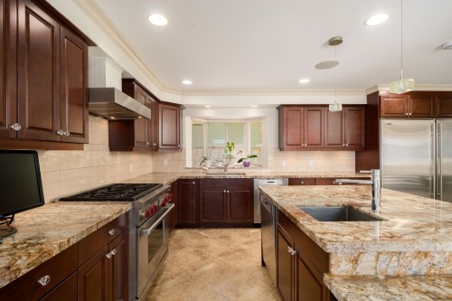 1393 Mathers Avenue, West Vancouver, BC 