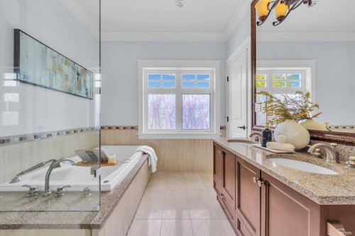 1675 59Th Avenue W, Vancouver, BC 