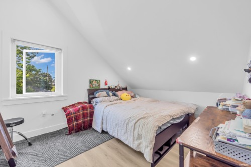 1675 59Th Avenue W, Vancouver, BC 