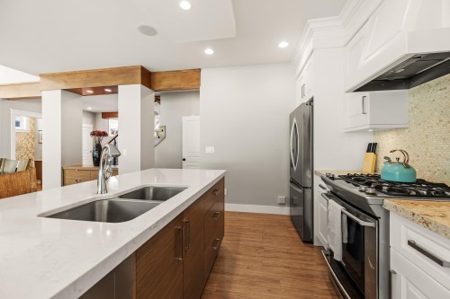 23430 Cross Road, Maple Ridge, BC 