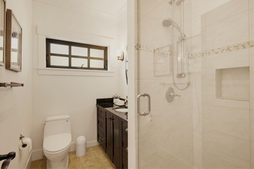 1134 Montroyal Boulevard, North Vancouver, BC 