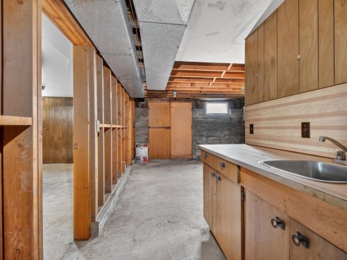 3325 49Th Avenue E, Vancouver, BC 