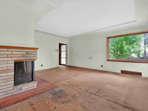 3325 49Th Avenue E, Vancouver, BC 