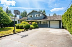 612 Hillcrest Street  Coquitlam, BC V3J 6N8