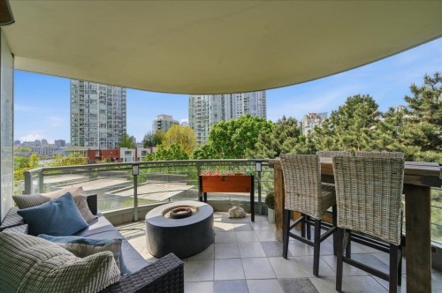 603-1009 Expo Boulevard, Vancouver, BC 