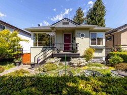 4428 St. George Street  Vancouver, BC V5V 4A4