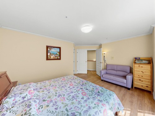 7806 Montcalm Street, Vancouver, BC 
