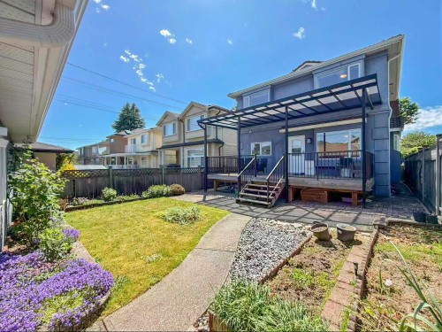 7806 Montcalm Street, Vancouver, BC 