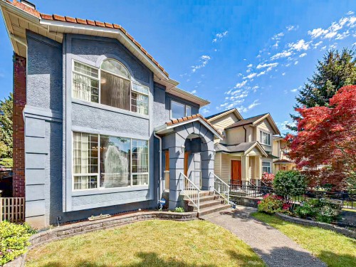 7806 Montcalm Street, Vancouver, BC 
