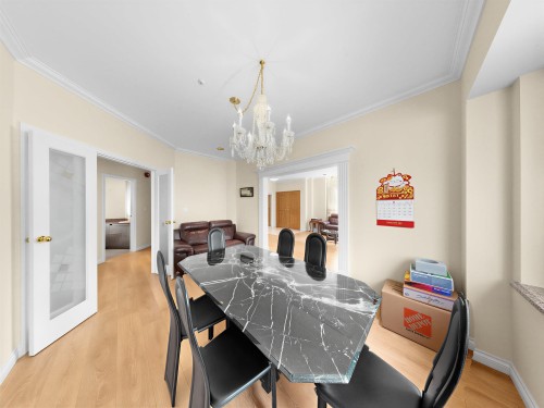 7806 Montcalm Street, Vancouver, BC 
