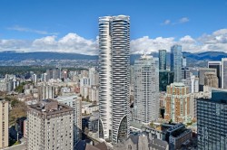 5302-1033 Nelson St Vancouver, BC V6E 0E5