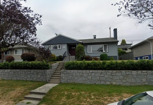 4711 Ridgelawn Drive, Burnaby, BC 