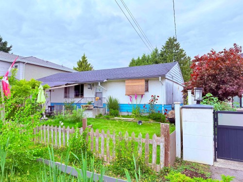 8631 Leslie Road, Richmond, BC 