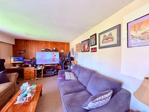 8631 Leslie Road, Richmond, BC 