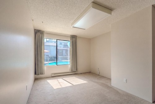 8076 19Th Avenue, Burnaby, BC 