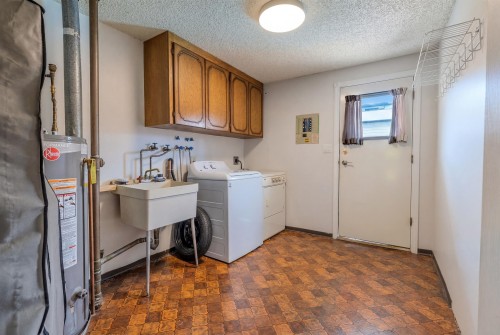 8076 19Th Avenue, Burnaby, BC 