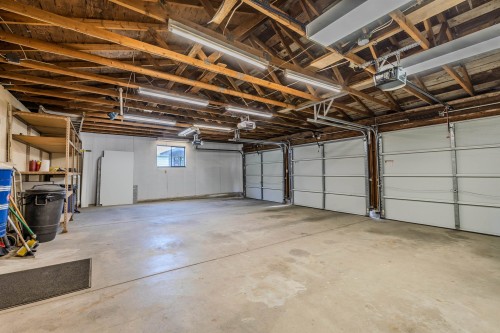 8076 19Th Avenue, Burnaby, BC 
