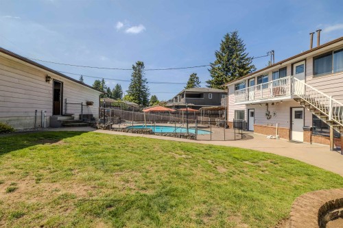 8076 19Th Avenue, Burnaby, BC 
