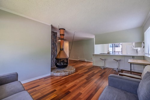 8076 19Th Avenue, Burnaby, BC 