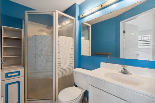 474 Fairway Drive, North Vancouver, BC 