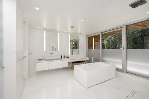 4850 Fannin Avenue, Vancouver, BC 