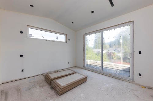 258 21St Street E, North Vancouver, BC 