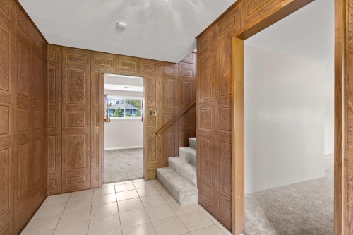 929 Grover Avenue, Coquitlam, BC 