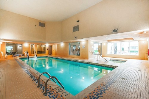 229-3098 Guildford Way, Coquitlam, BC 