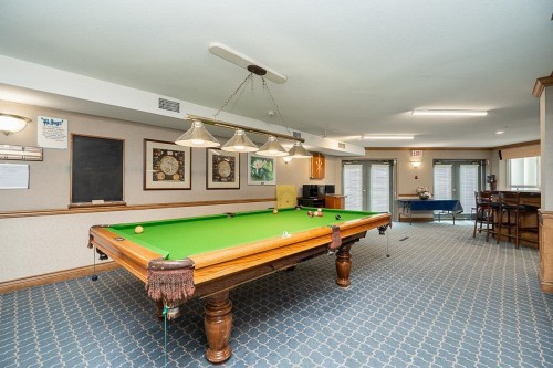 229-3098 Guildford Way, Coquitlam, BC 