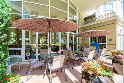 229-3098 Guildford Way, Coquitlam, BC 