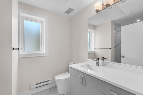 8327 French Street, Vancouver, BC 