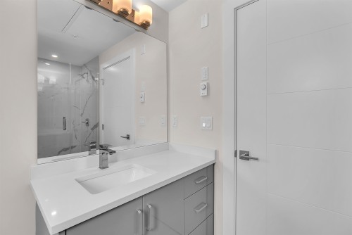 8327 French Street, Vancouver, BC 
