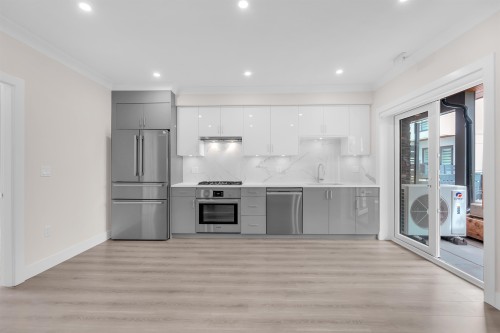 8327 French Street, Vancouver, BC 