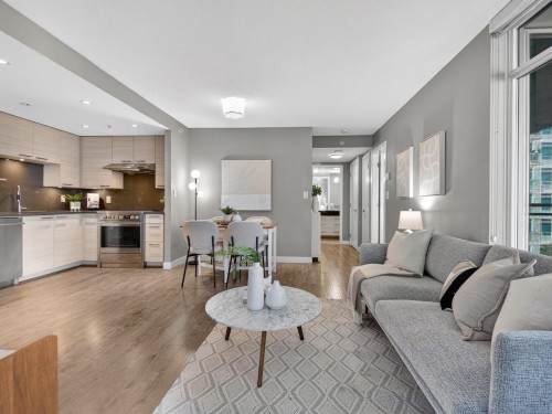 867-6288 No.3 Road  Richmond, BC V6Y 0J4