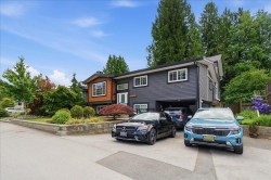 20838 117 Avenue Maple Ridge, BC V2X 7S8