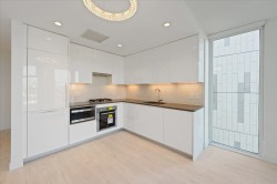 410-8138 Fraser Street  Vancouver, BC V5X 0J8