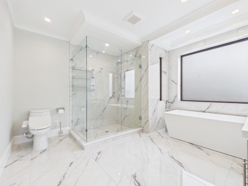 1130 Smith Ave, Coquitlam, BC 