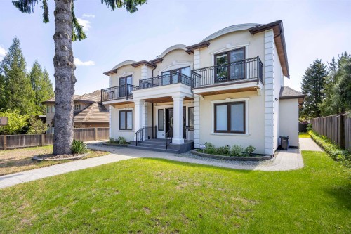 1130 Smith Ave, Coquitlam, BC 