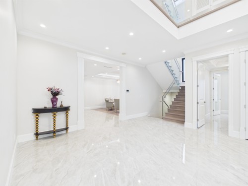 1130 Smith Ave, Coquitlam, BC 