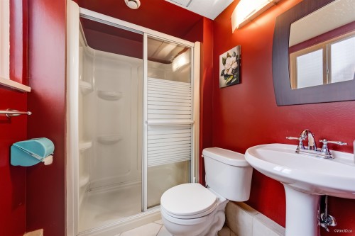 1066 Bernard Place, Port Coquitlam, BC 